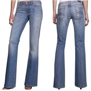 👗 Citizens of Humanity Naomi Flair Jeans